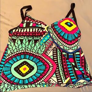 REEBOK Tankini Top Multi Color Pattern Lined Cups